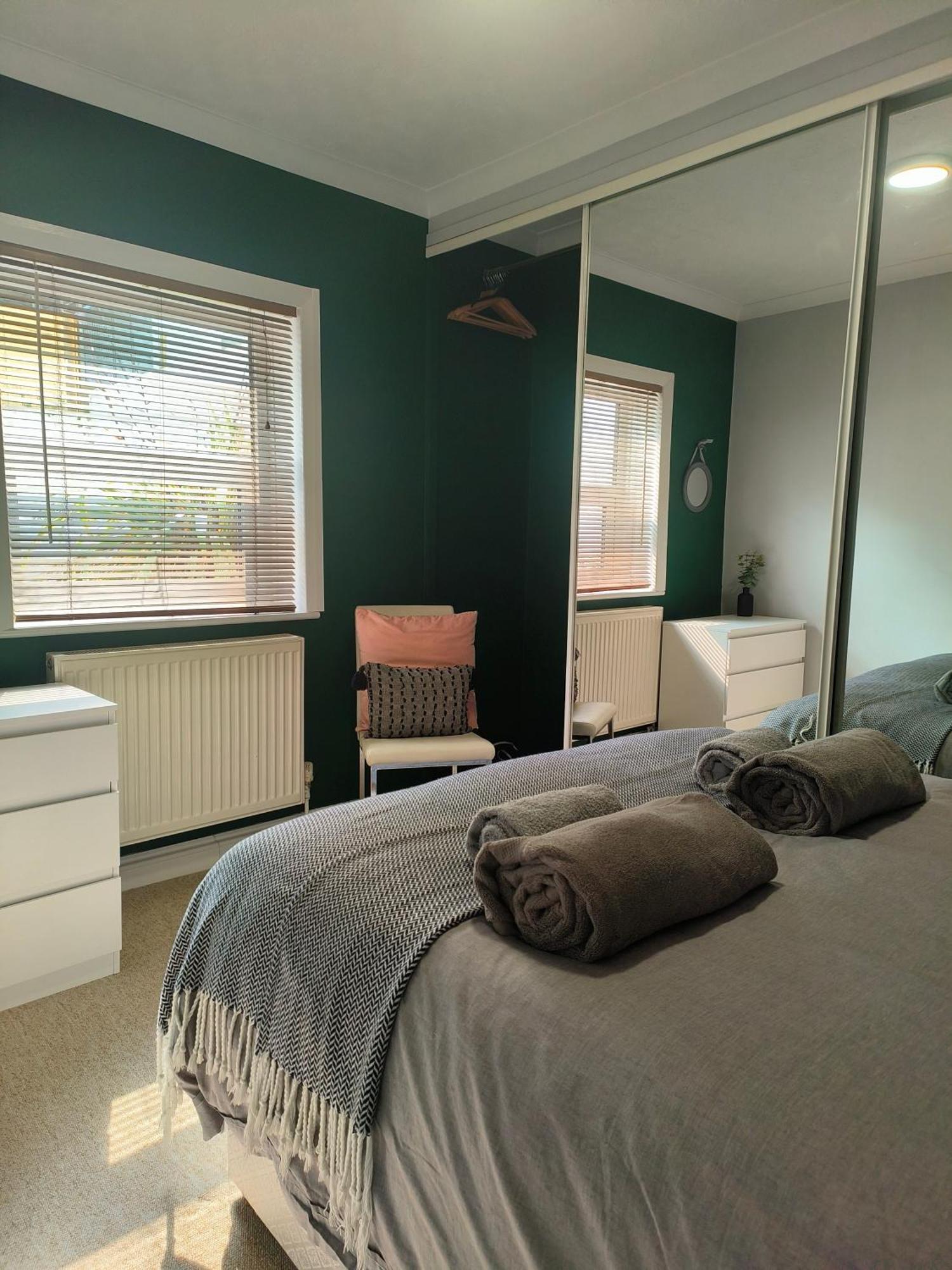 Southsea Historic Gem - Elegant Apartments ポーツマス エクステリア 写真